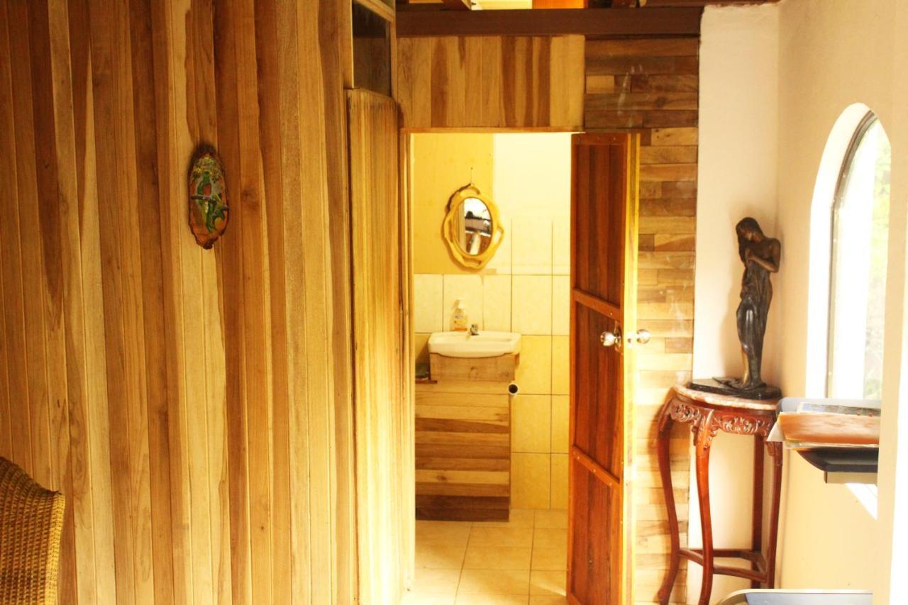ホテル Casa Alquimia モンテベルデ エクステリア 写真